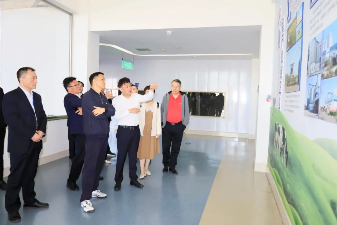 QMH官网| 省农投集团董事长李晓寰一行光临QMH官网调研领导工作