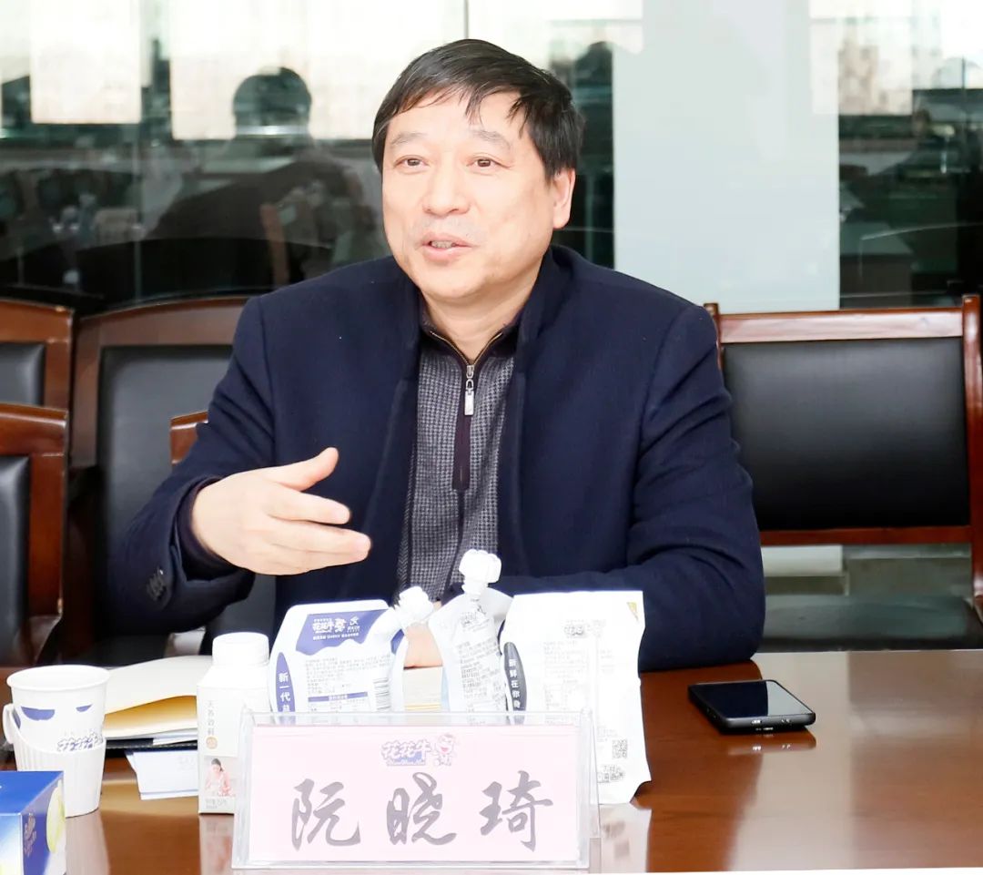 QMH官网丨东北农大食品学院院长、中原食品尝试室首席科学家姜毓君教授光临QMH官网乳业集团调研