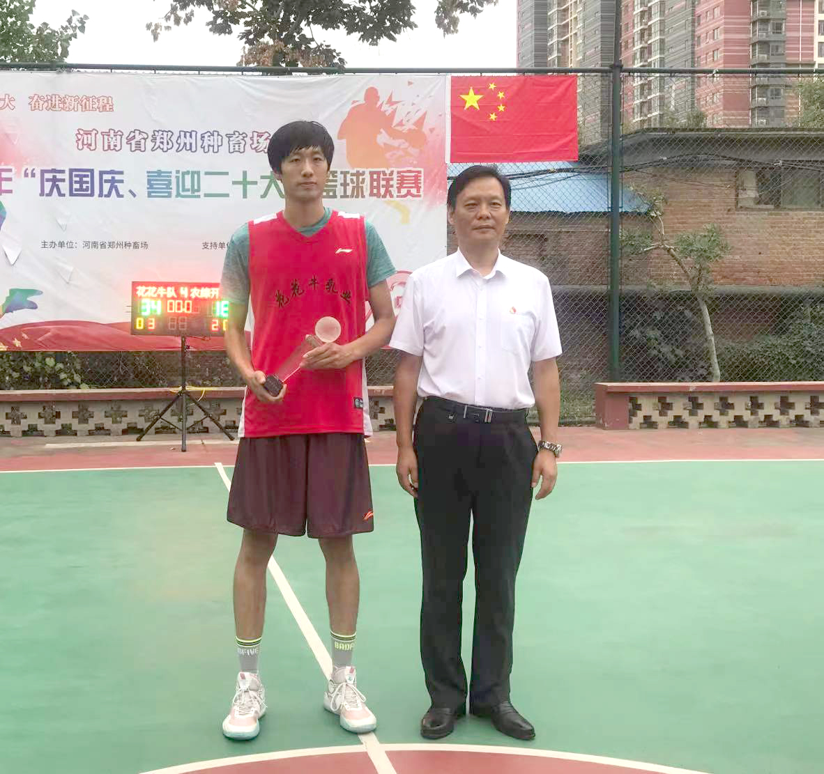 QMH官网冠军丨2022年河南省郑州种畜场篮球联赛圆满实现