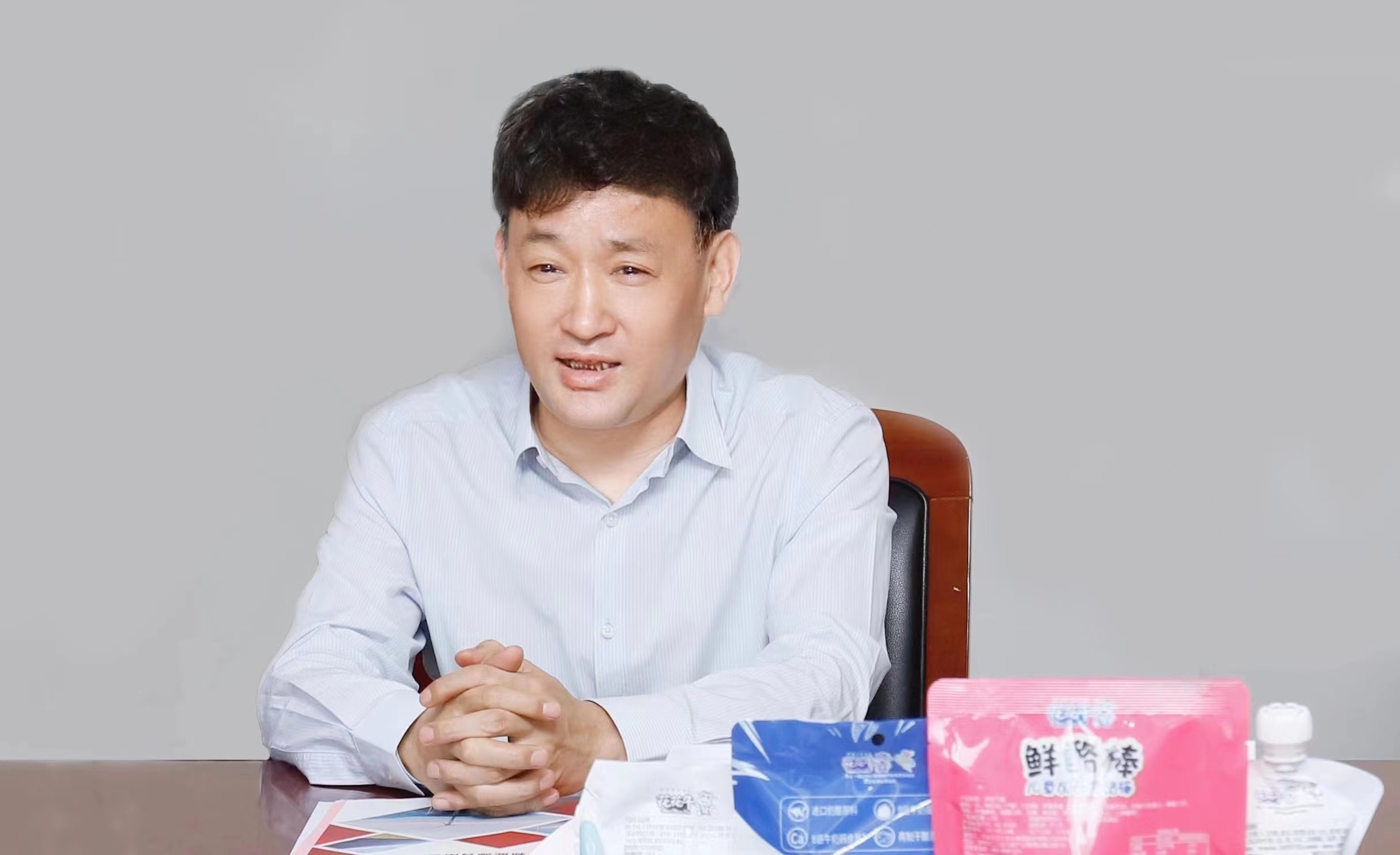 QMH官网乳业集团与国电河南新能源有限公司进行光伏项目合作开发签约典礼 QMH官网乳业集团与国电河南新能源有限公司进行光伏项目合作开发签约典礼