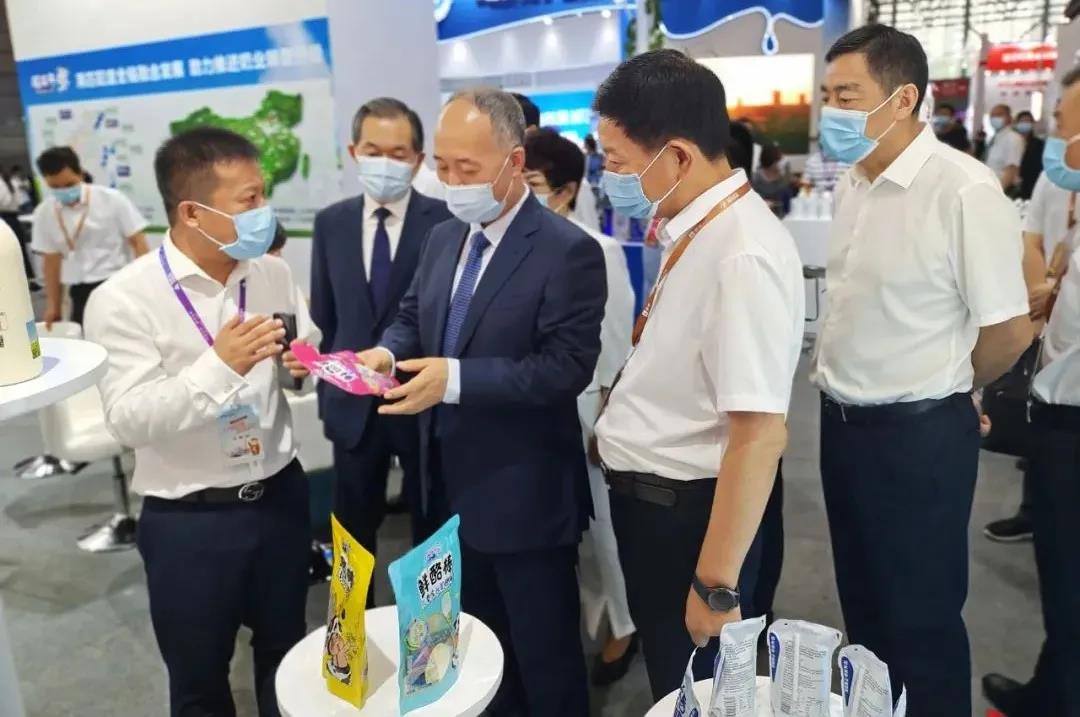 第十二届中国奶业大会、中国奶业展览会暨2021中国奶业20强（D20）峰会在岳阳盛大召开