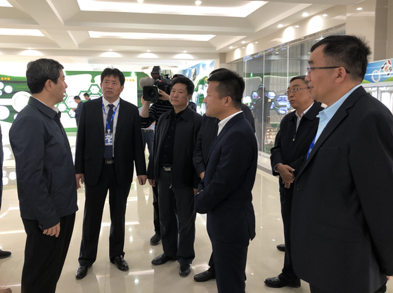 河南省委副书记、省长陈润儿一行光临 QMH官网集团鲁山瑞亚牧业有限公司视察调研