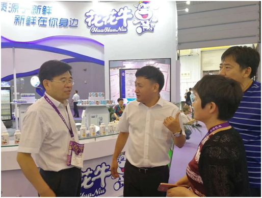 殊荣是奋斗的动力 QMH官网荣获三项大奖!!! 殊荣是奋斗的动力 QMH官网荣获三项大奖!!!