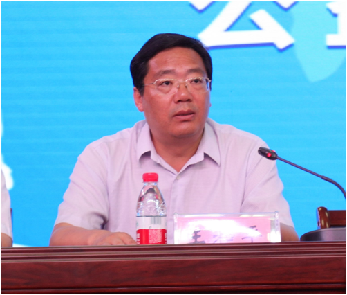 “健全中原，牛奶伴您杏转—QMH官网乳业集团2018中国幼康牛奶行动” 公益助学启动典礼隆沉进行