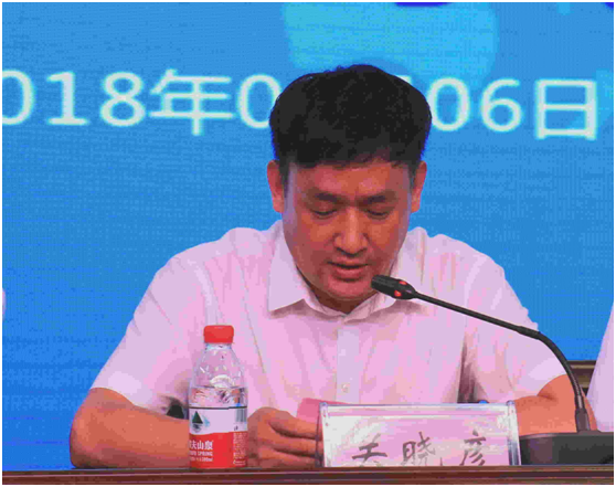 “健全中原，牛奶伴您杏转—QMH官网乳业集团2018中国幼康牛奶行动” 公益助学启动典礼隆沉进行