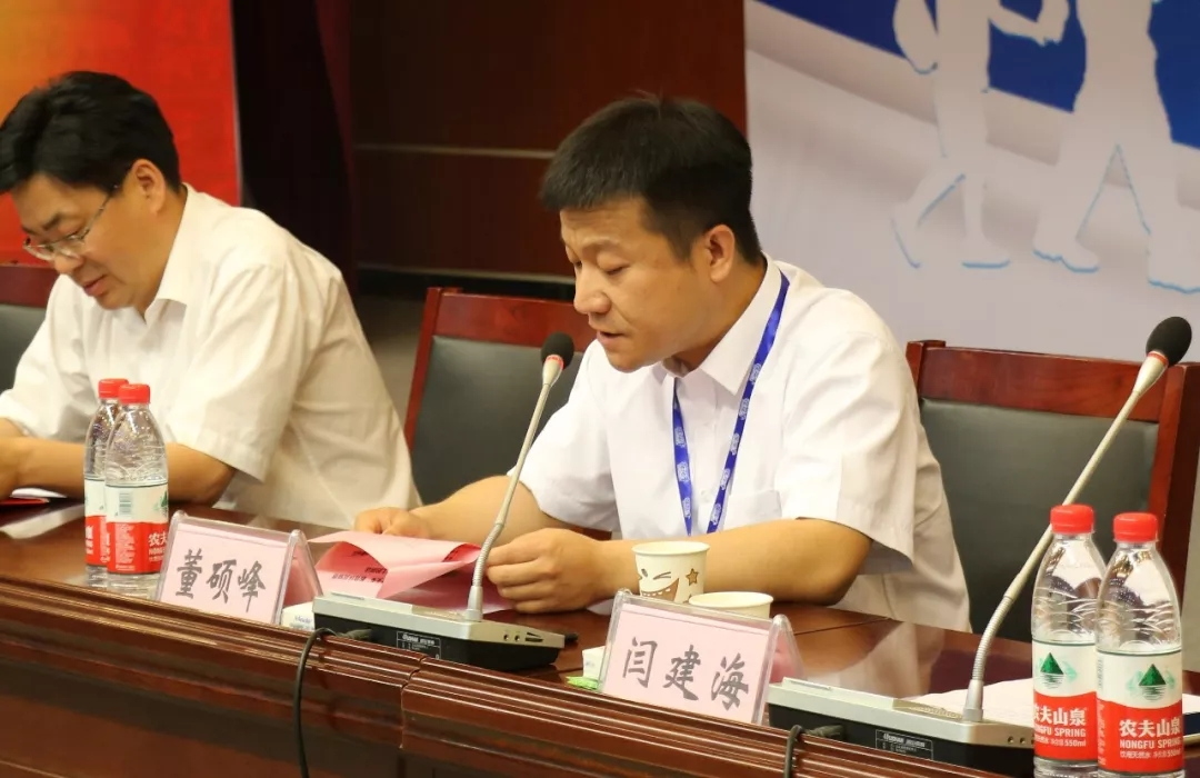 QMH官网|捐助教育100万元！做公益，我们是当真的！