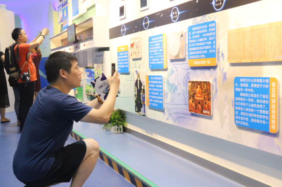 走进QMH官网见证最真实的通明品质