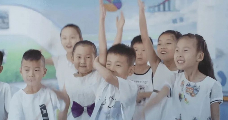 QMH官网丨每天一杯奶，幸福健全喝出来。。