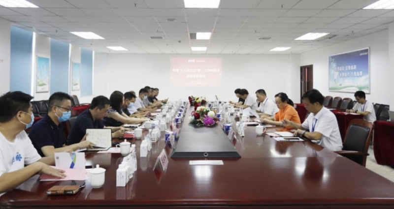 河南省“万人助万企”活动第 一工作组 光临QMH官网乳业集团调研