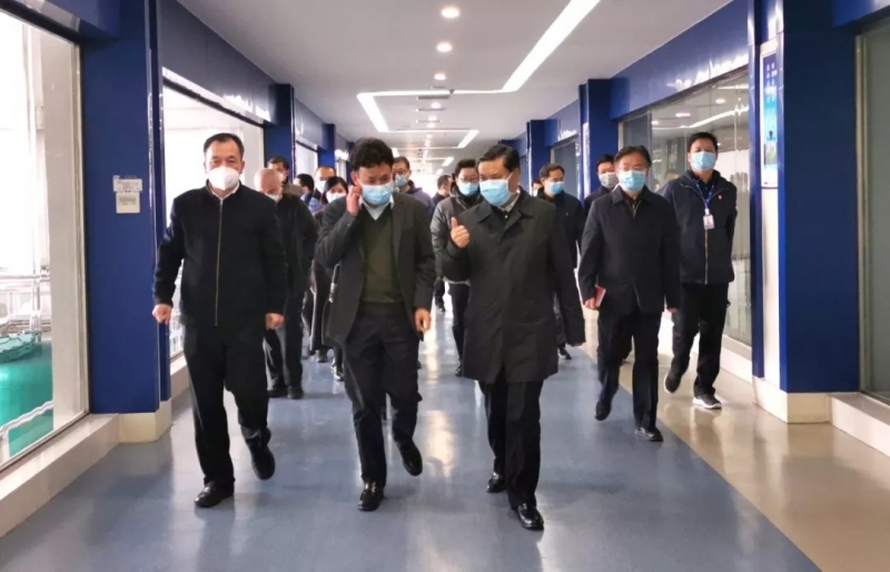快讯丨河南省副省长武国定光临QMH官网乳业集团调研沉点保险企业复工复产情况